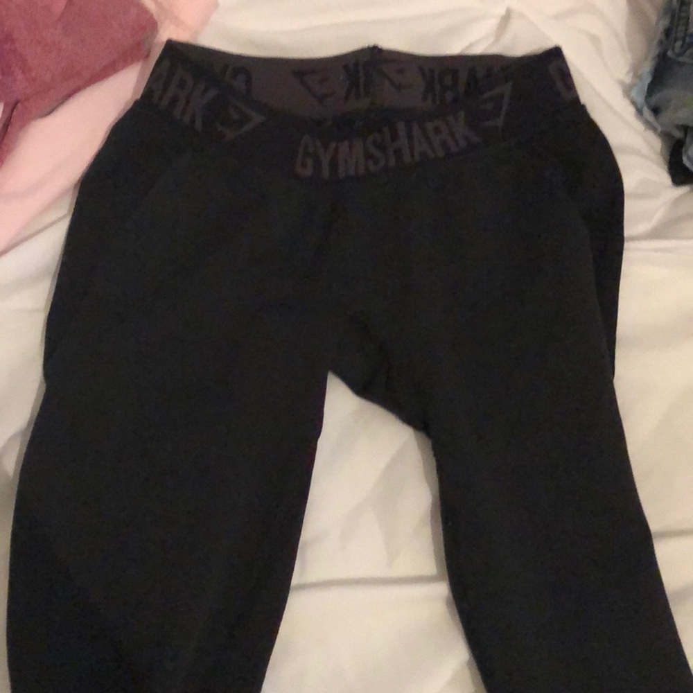 Gym shark leggings xs.
